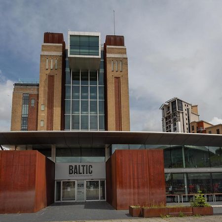 3 Bedroom Apartment Newcastle City Centre Exterior photo