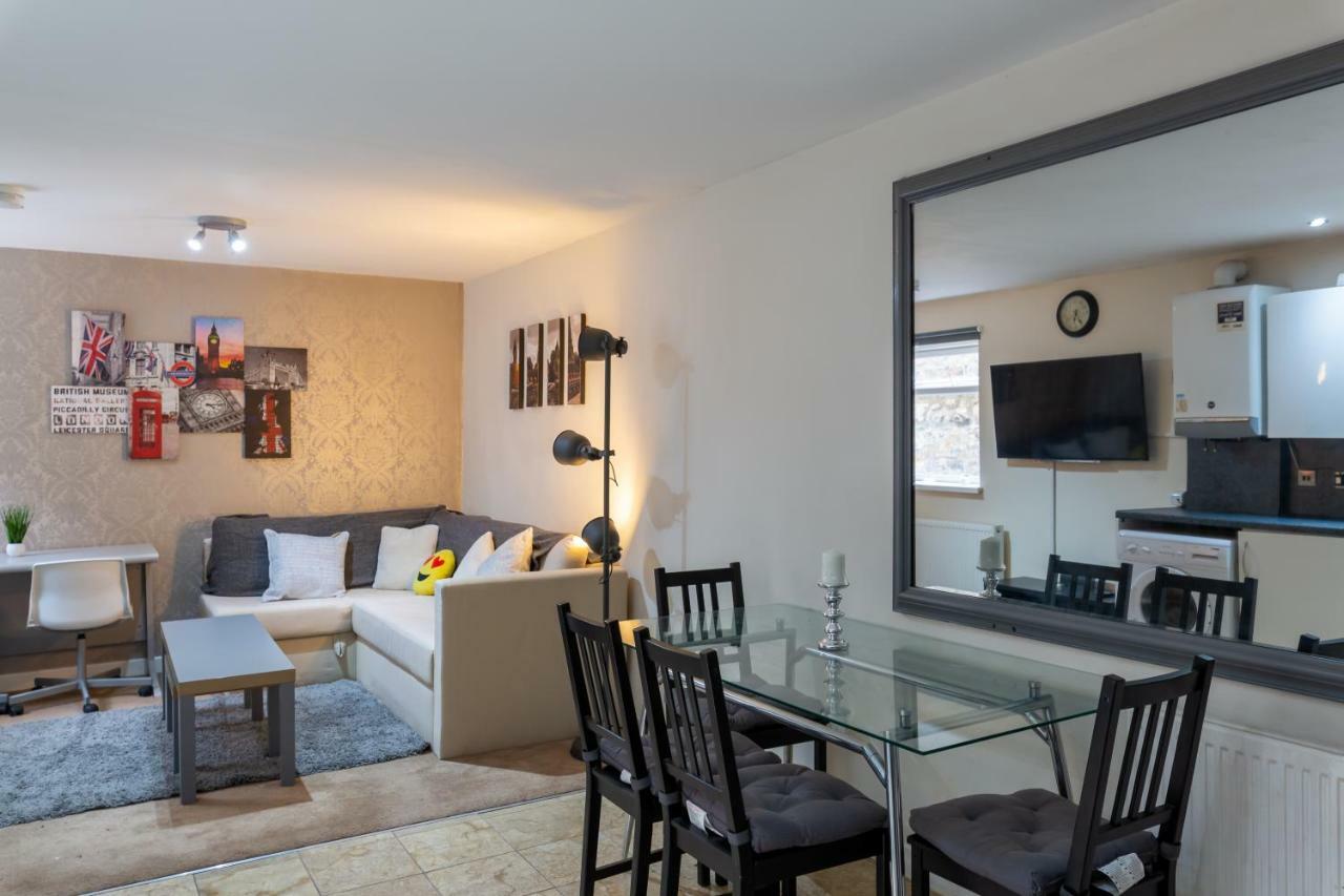 3 Bedroom Apartment Newcastle City Centre Exterior photo